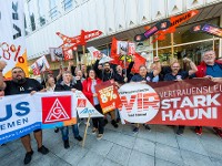  Demonstration und 1. Verhandlung: Auf nach Bremen!